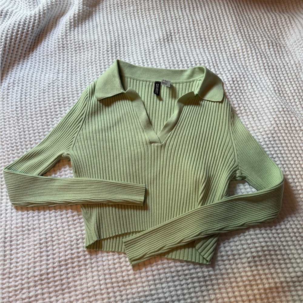 h&m Ribbed Collared Long-Sleeve Top in Light Green